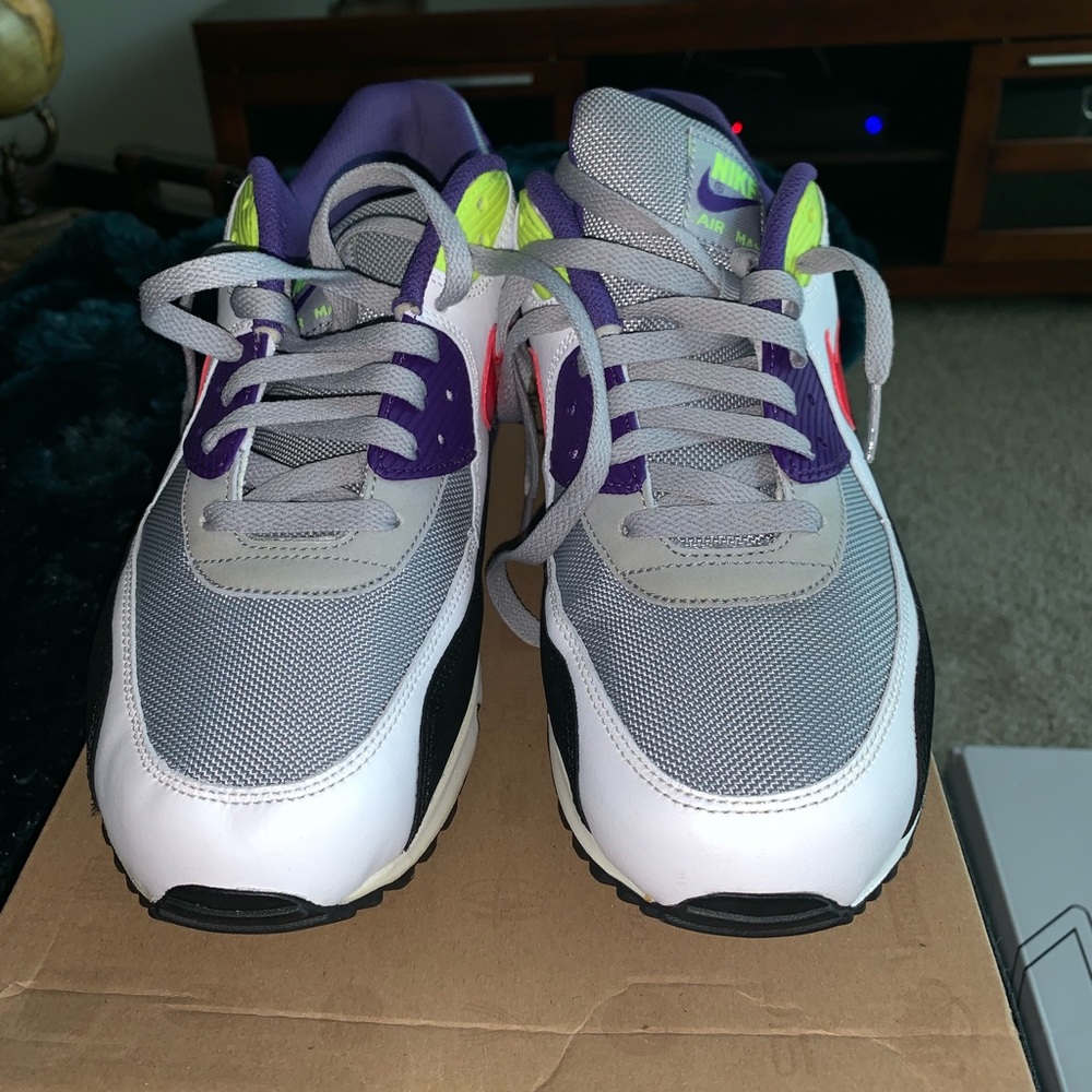 Men’s Sneakers